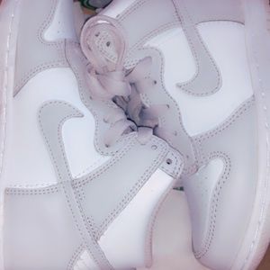 Kids grey dunks